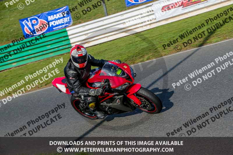 PJM Wedding Photography;enduro digital images;event digital images;eventdigitalimages;mallory park;mallory park photographs;mallory park trackday;mallory park trackday photographs;no limits trackdays;peter wileman photography;racing digital images;trackday digital images;trackday photos
